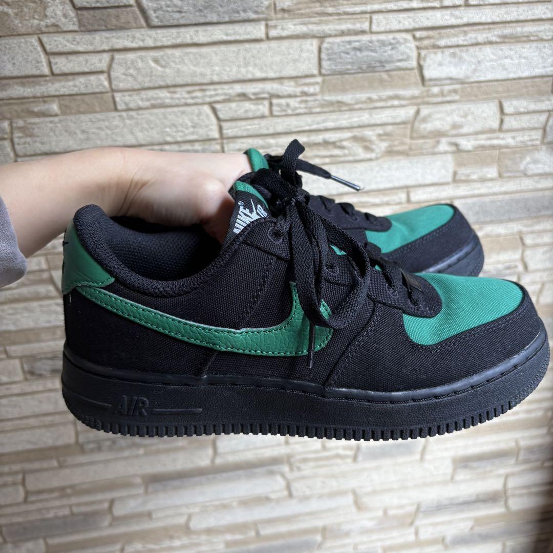 Nike Air Force 1 緑/黒 スニーカー