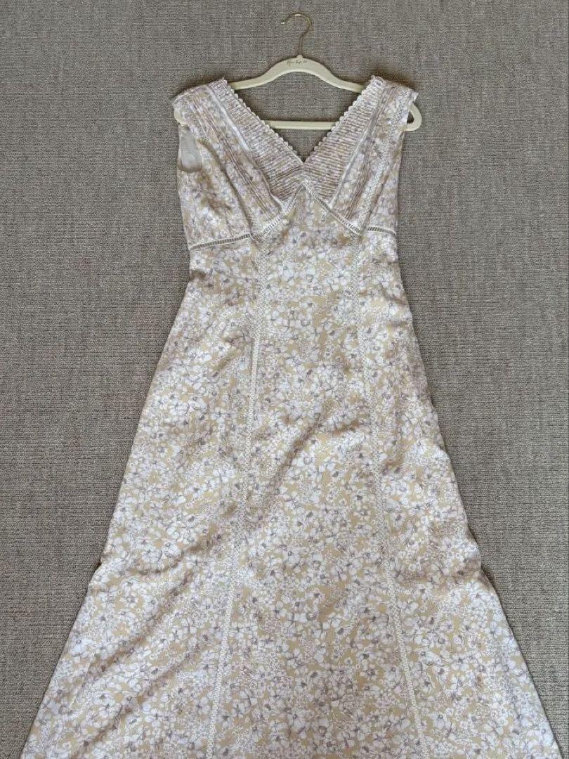 Her lip to floral dress イエロー