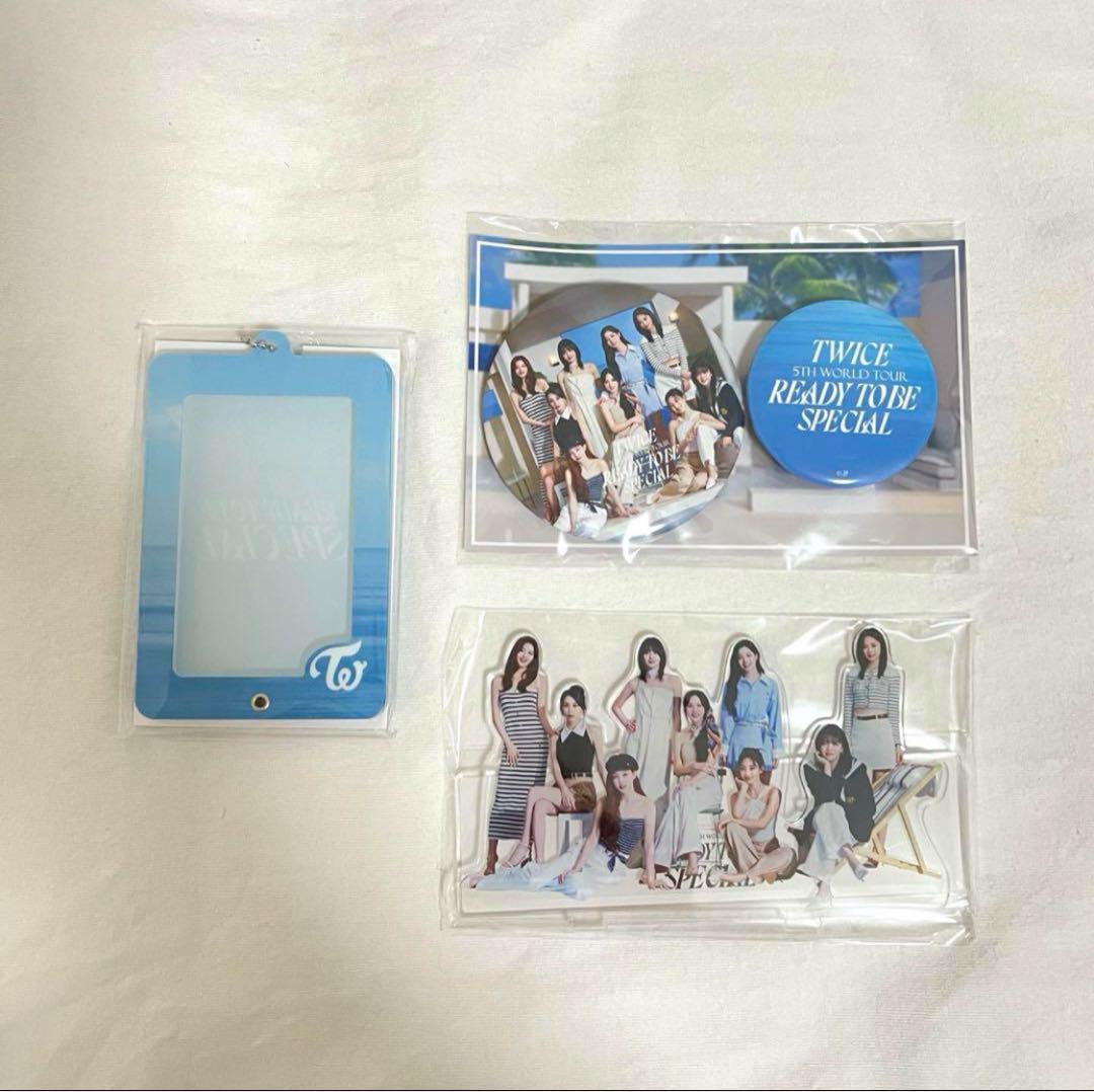 TWICE CD/DVD 缶バッチ トレカ一覧 TWICE CD/DVD 缶バッチ トレカ一覧