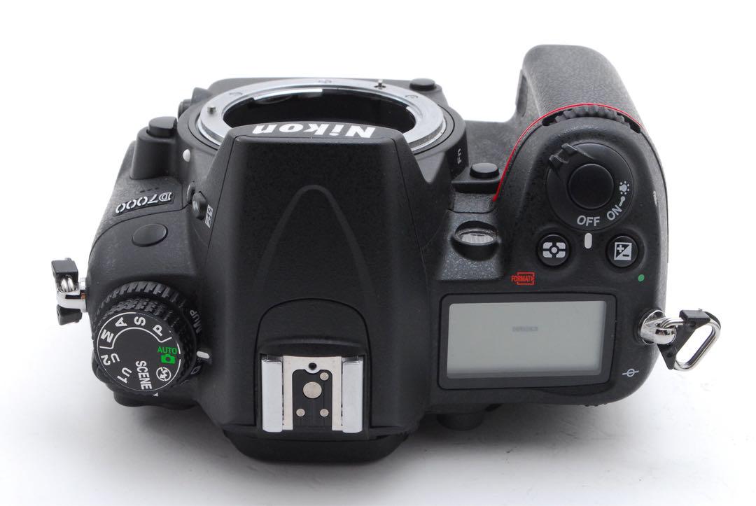 人気機種♪高機能＆ダブルレンズの大満足セット❤️Nikon D7000 