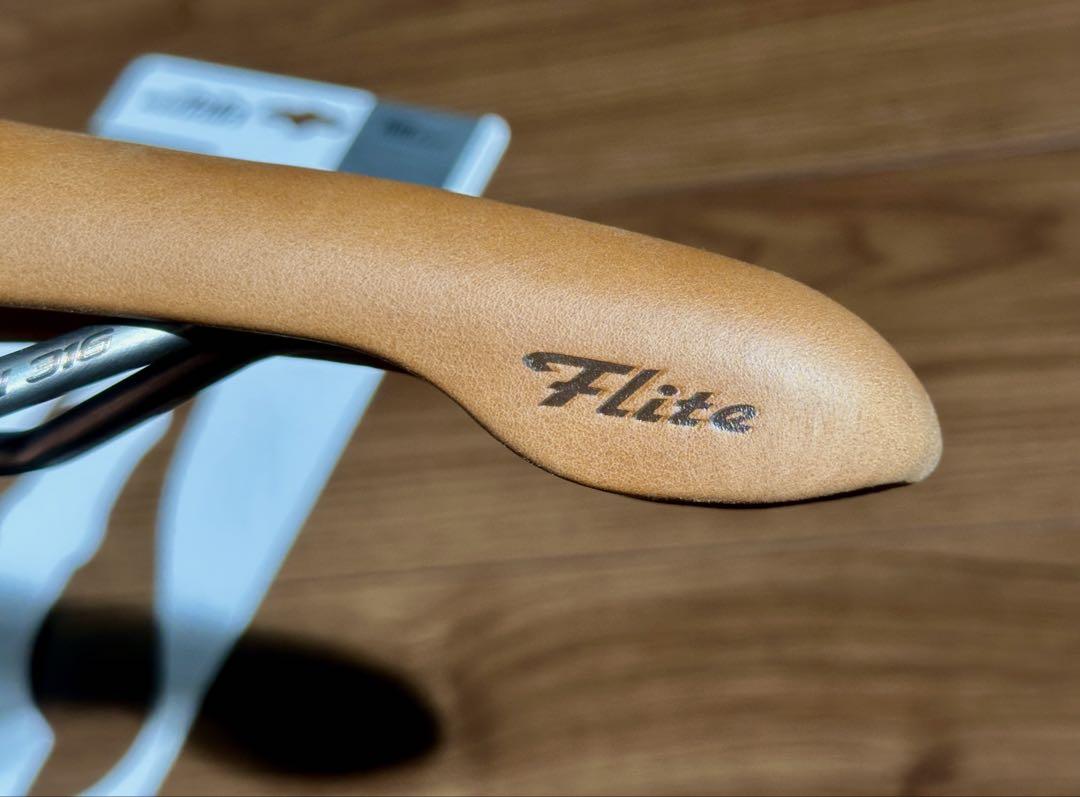 セライタリアMILANO FLITE RACER Ti316 L.BWN