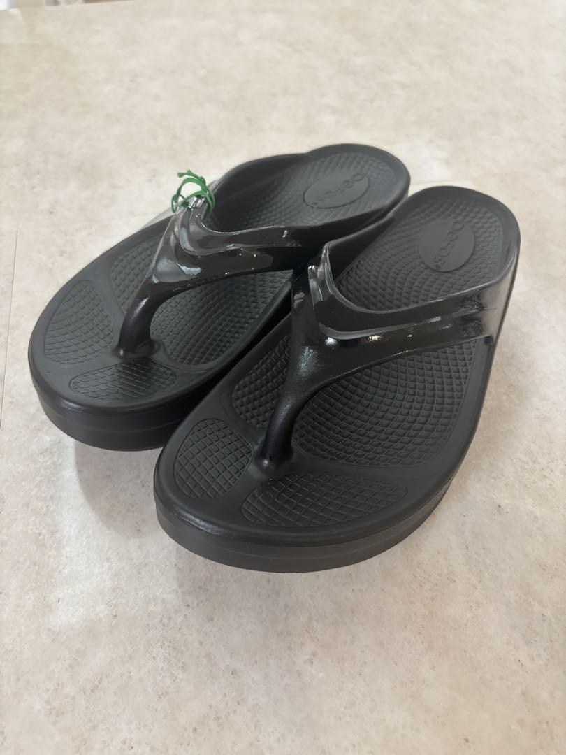 新品.オーフォス.OOFOS OOmega