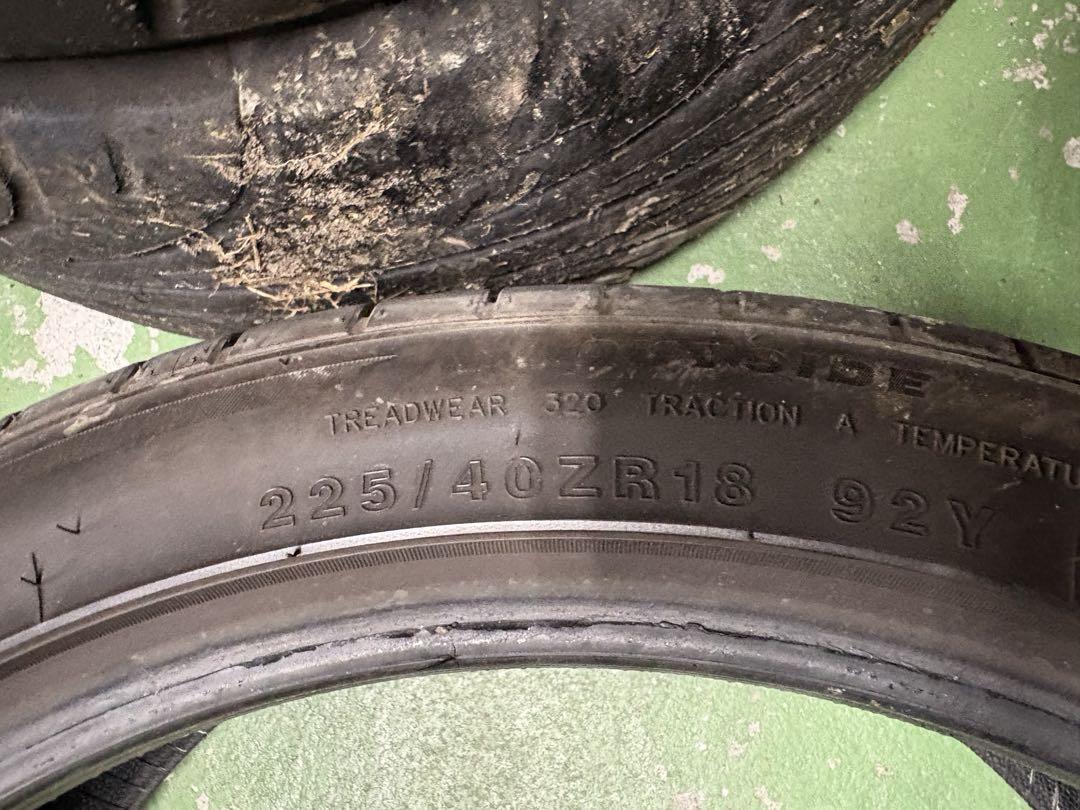 MINERVA F205 225/40R18 バリ溝　2本