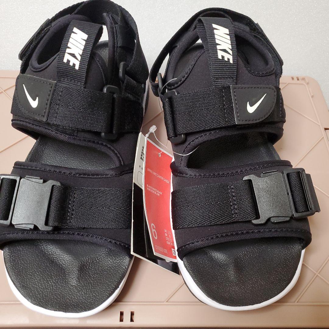 新品／タグ付き／NIKE CANYON SANDAL／23cm