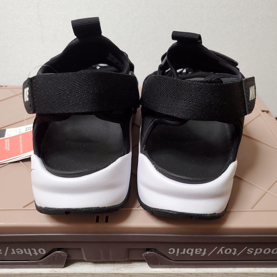 新品／タグ付き／NIKE CANYON SANDAL／23cm