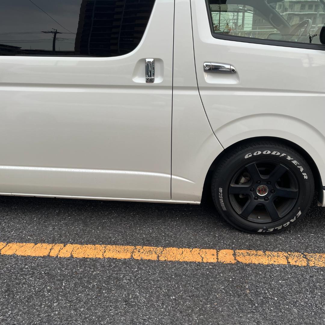 ハイエース　17インチ ホイールセット　アルジェノン　フェニーチェXC6