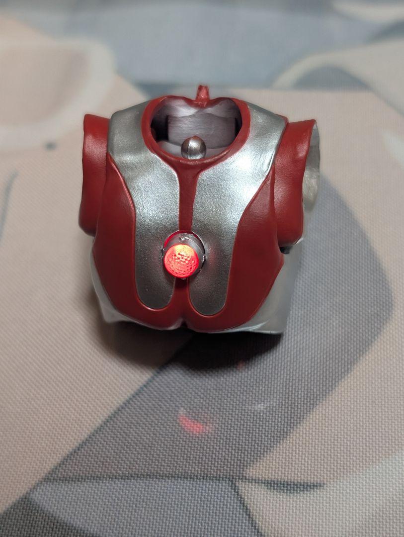 ジ*チ様 真骨彫 ウルトラマン 発光ヘッドパーツ＆発光胸部パーツ