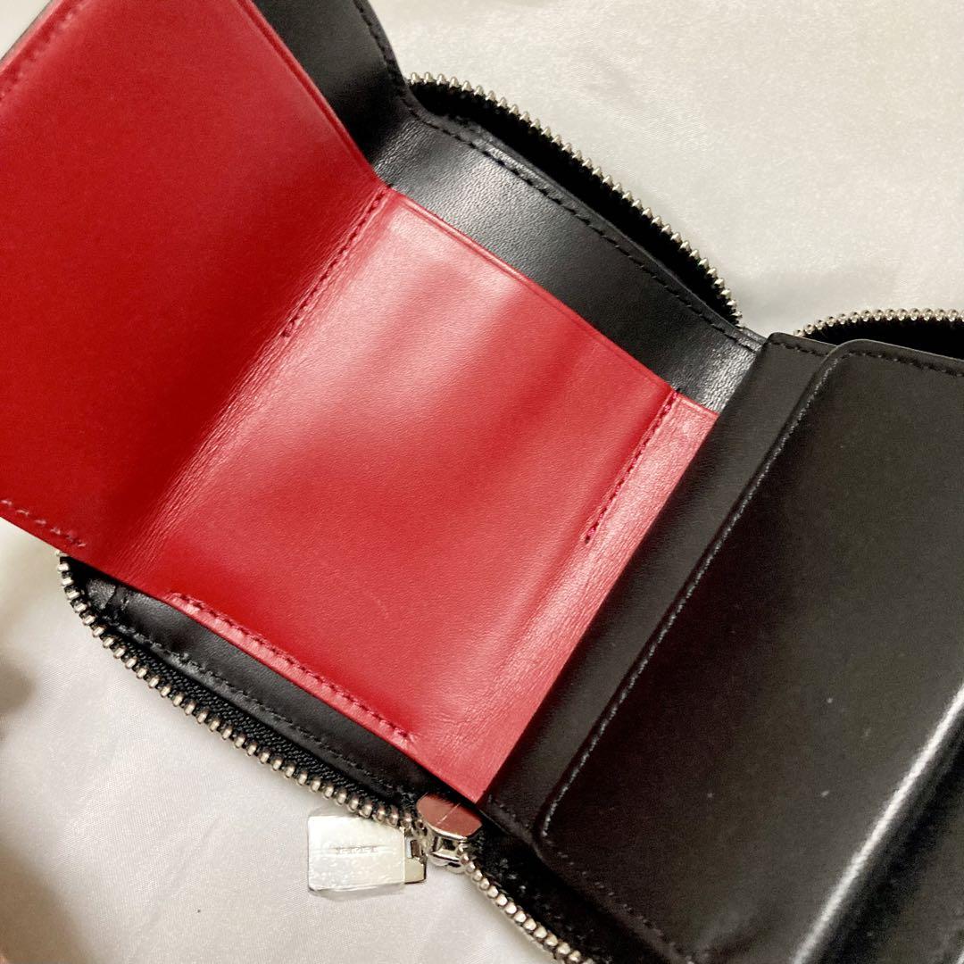ファスナー式三つ折り財布