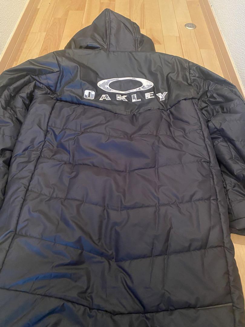 OAKLEY ベンチコート