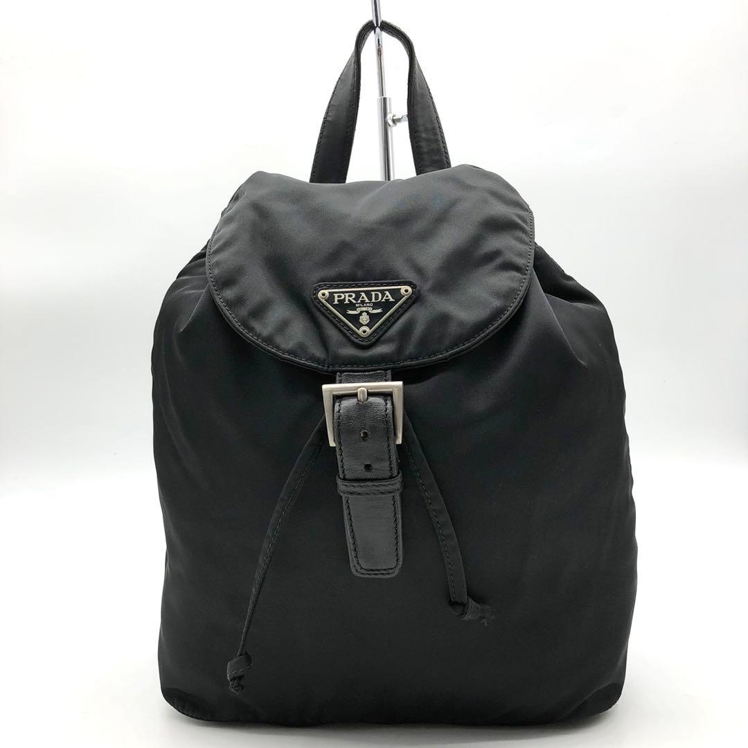 ✨美品✨プラダ 巾着リュック 三角プレート ナイロン ブラック 美品 鑑定済】 プラダ リュック 三角プレート ナイロン 黒