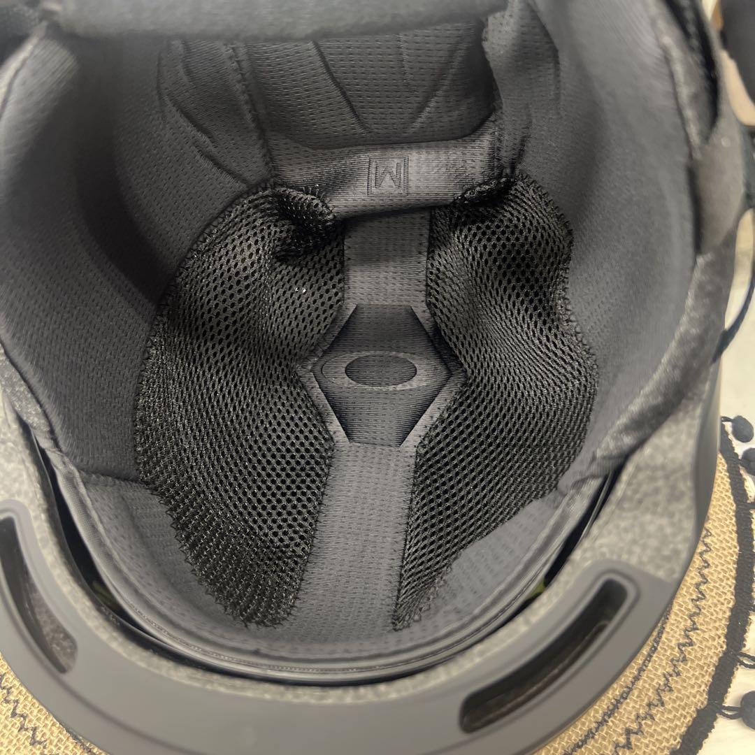 新品 OAKLEY MOD1 オークリー ヘルメット