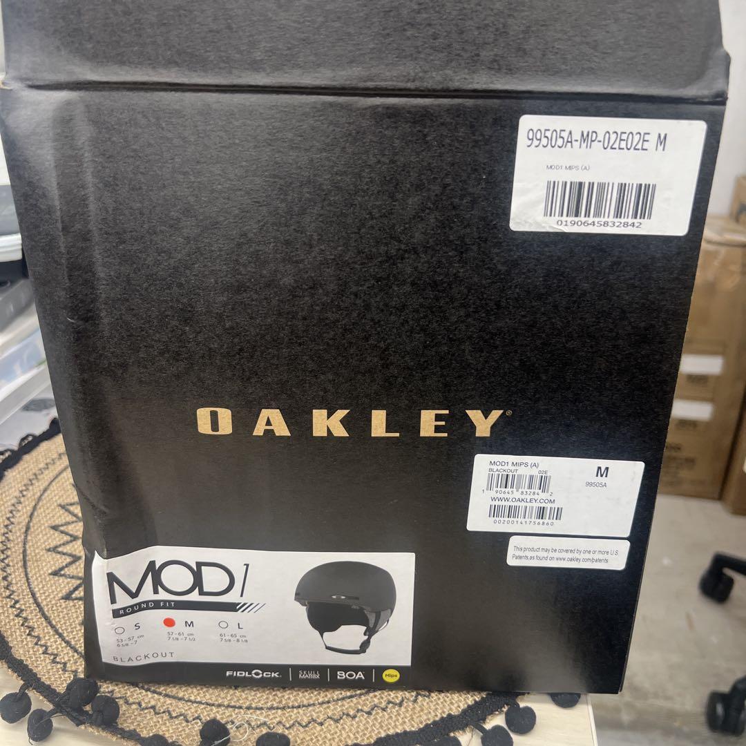 新品 OAKLEY MOD1 オークリー ヘルメット