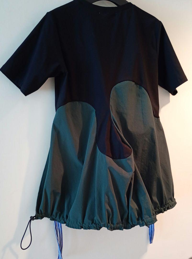 セール中❗UN3D. ウェーブラインTシャツ