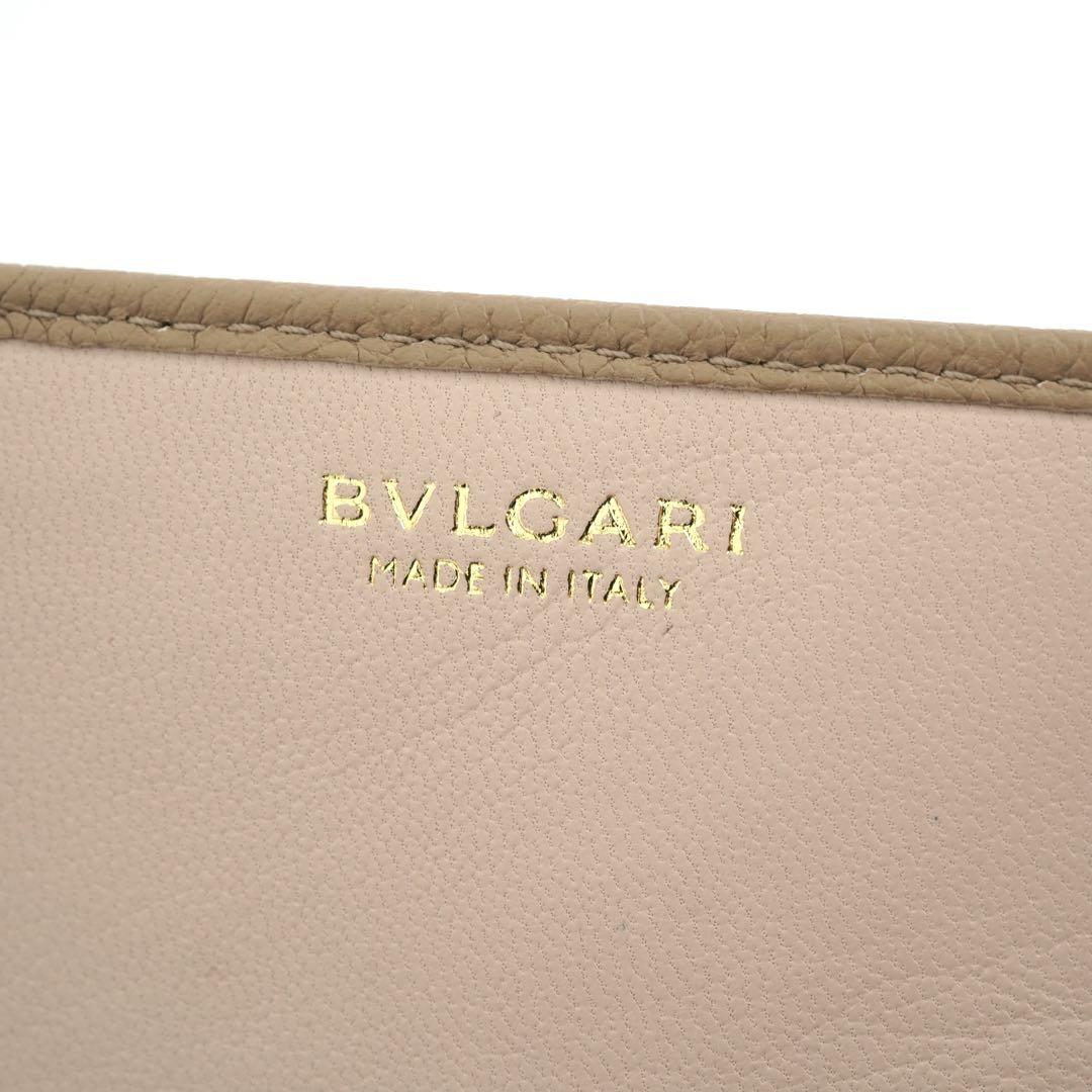 ✨未使用展示品・箱保証書付き✨　BVLGARI 長財布　ロゴマニア　ビーゼロワン