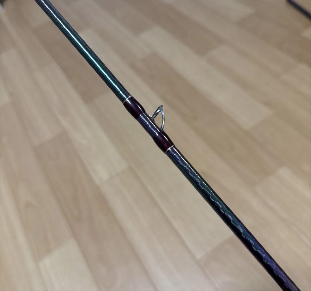 18ワールドシャウラ1832R-2 美品