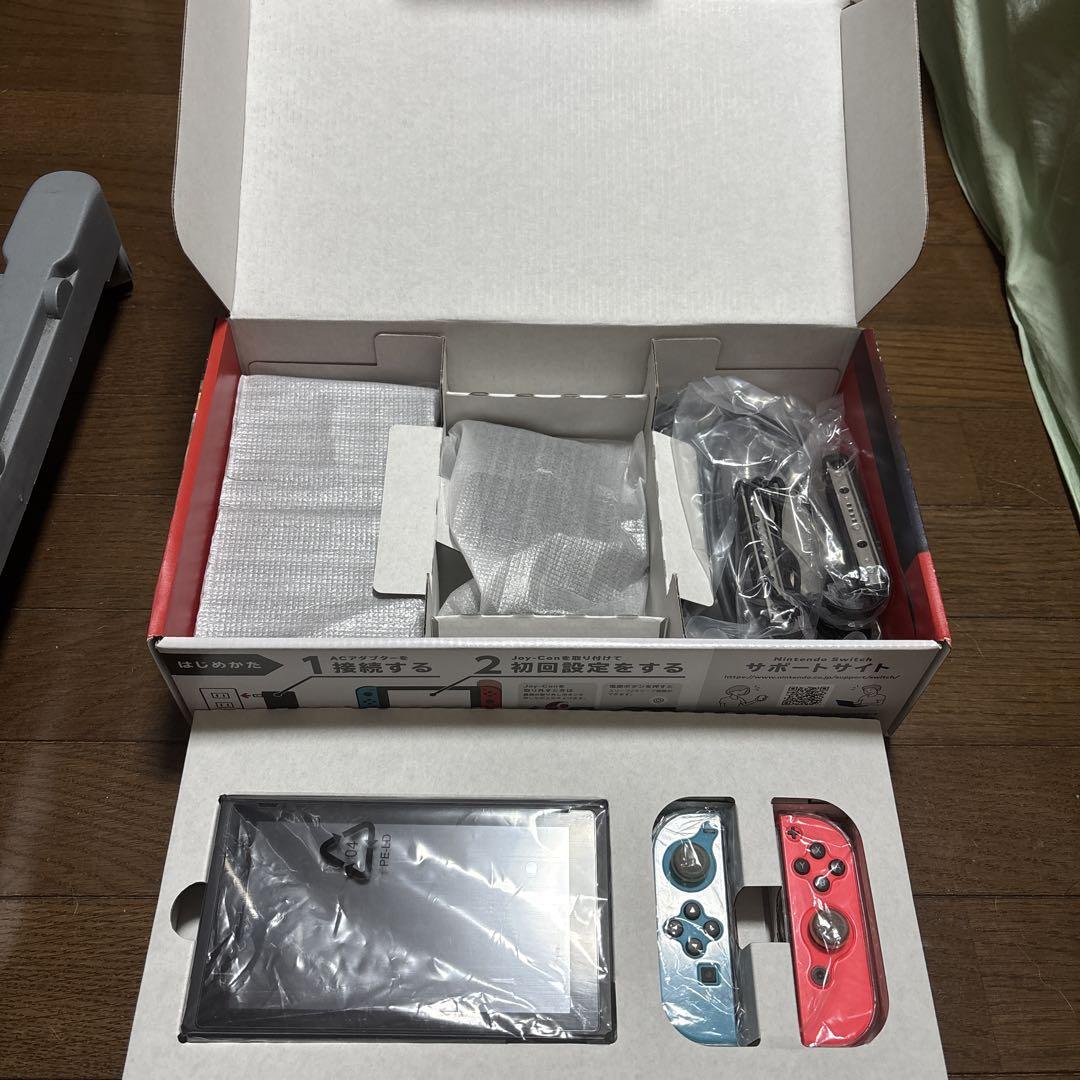 Switch ブルーレッド