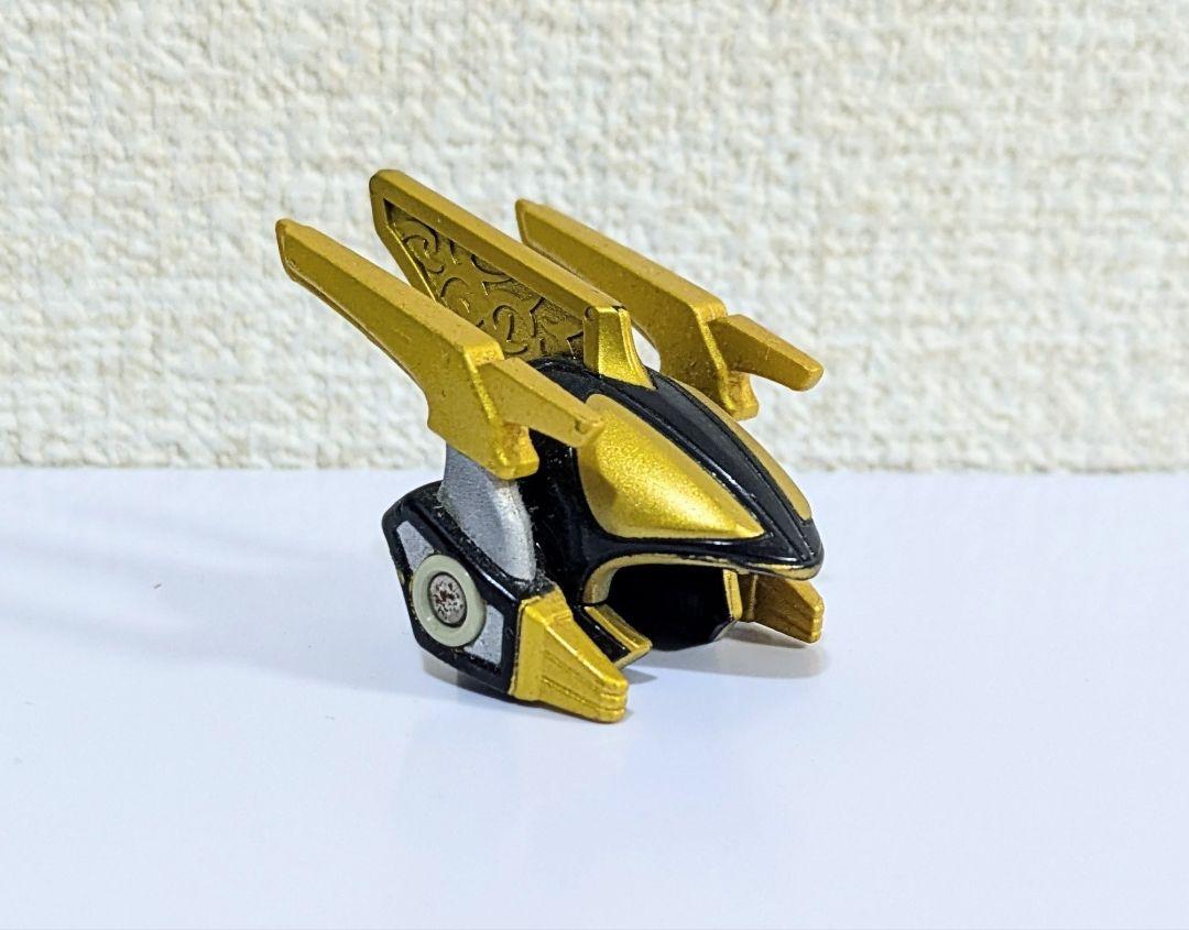 アバレンオーのヘルメット
