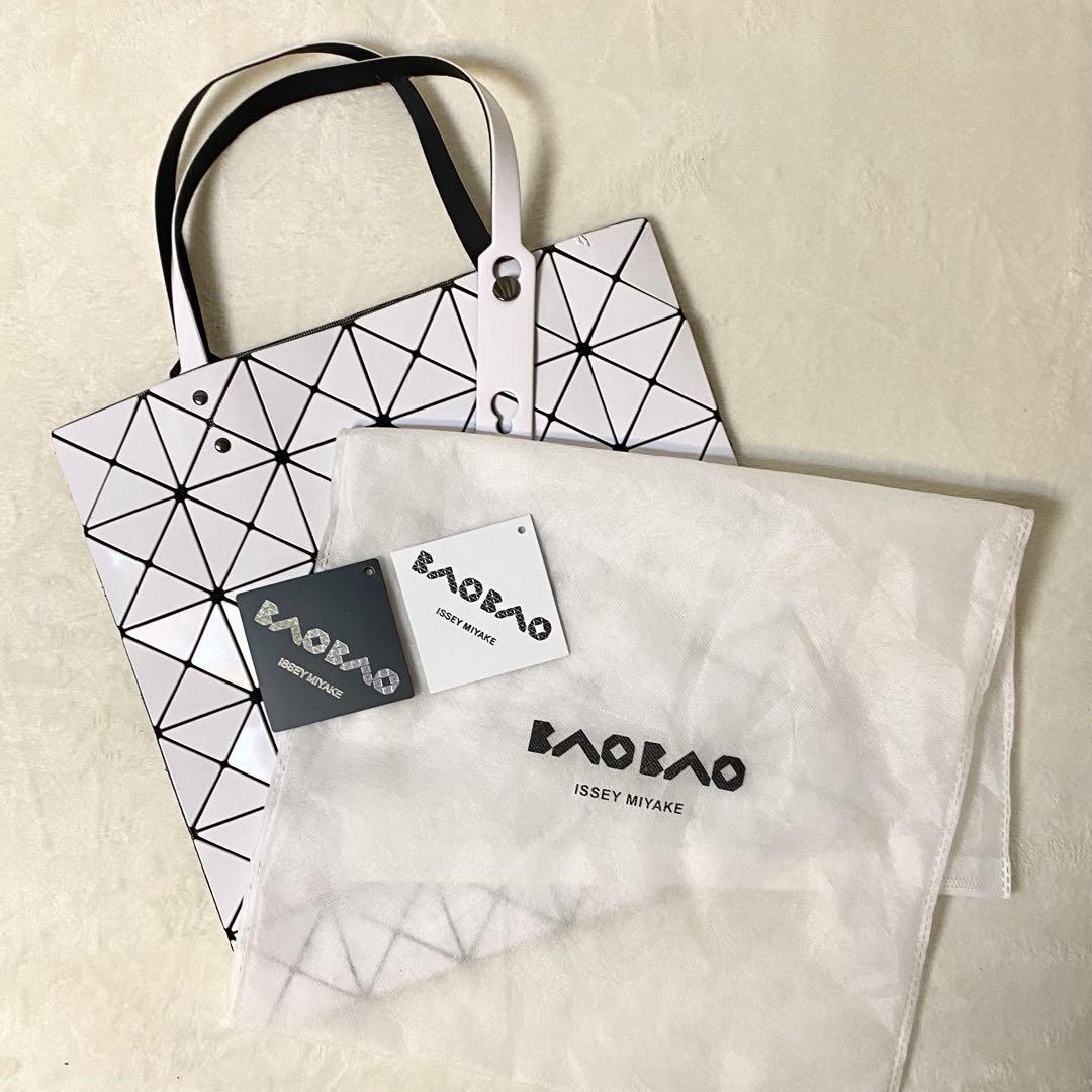 イッセイ ミヤケ ISSEY MIYAKE BAOBAO バッグ 保証書 保存袋