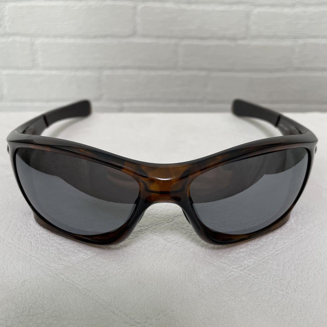 OAKLEY PITBULL