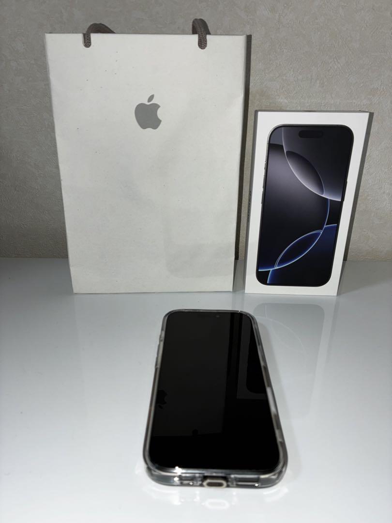 Apple iPhone 16 Pro ブラックチタニウム 256GB 本体