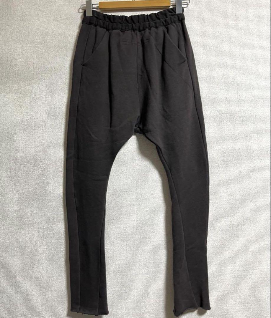 NILoS ニルズ　ツイステッドクロッチショートパンツ　サルエルパンツ　ニット NILoS（ニルズ）の「NILøS [ニルズ] ツイステッドクロッチパンツ