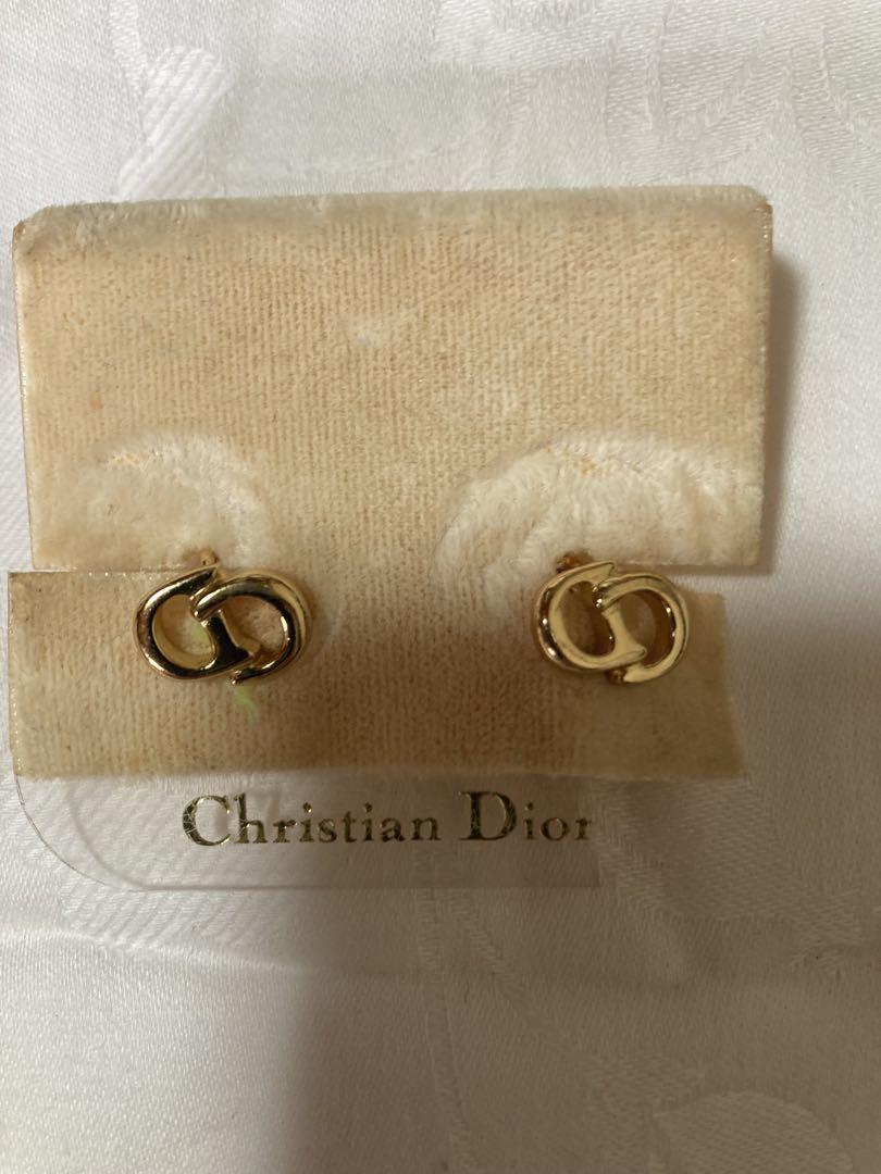 Christian Dior ロゴ イヤリング