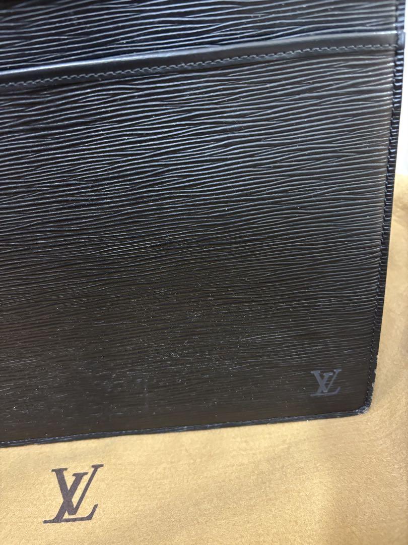 LOUIS VUITTON ルイヴィトン エピ リヴィエラ　ブラック　バッグ