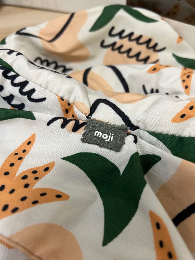 moji イッピー　スターターセット クッション　テーブル