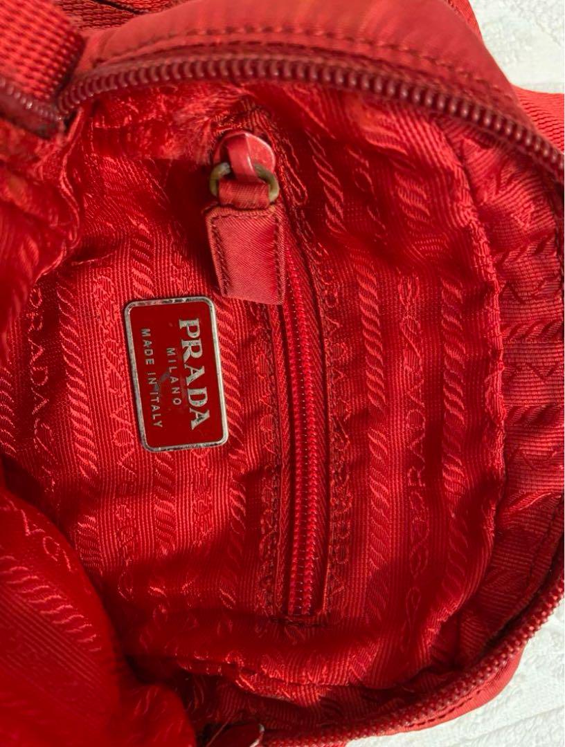 lilliさん専用　プラダ　PRADA ショルダーバッグ　レッド　赤　斜め掛け