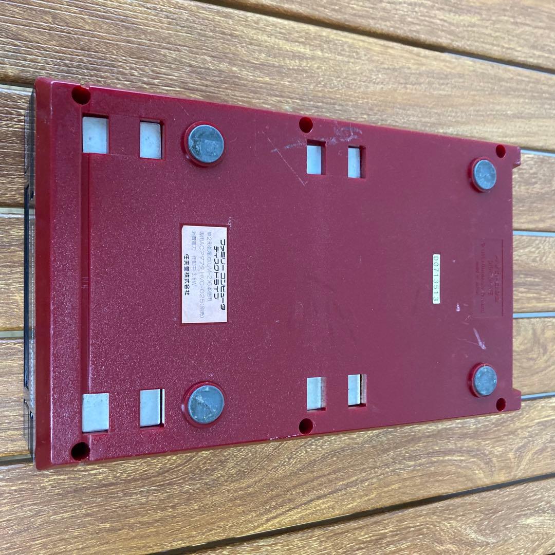 ファミリーコンピュータ 本体