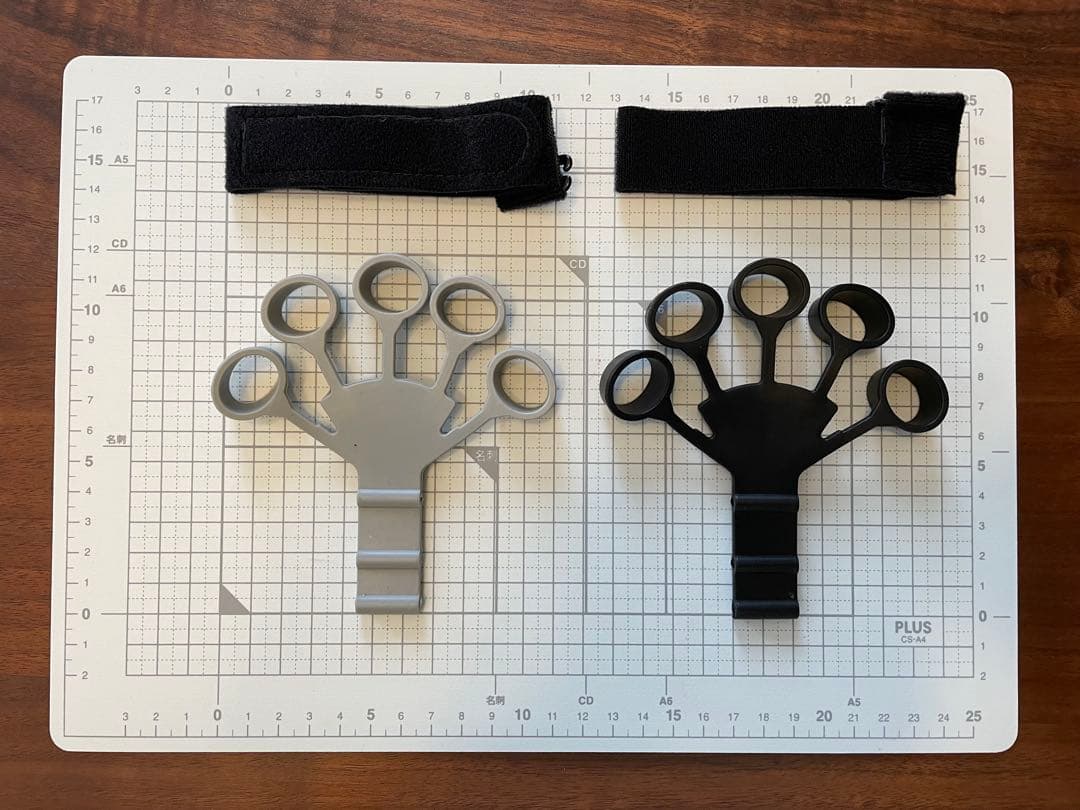 ⭐️ フィンガーパワー フィンガートレーナー グリップ鍛錬 握力トレーニング　2個