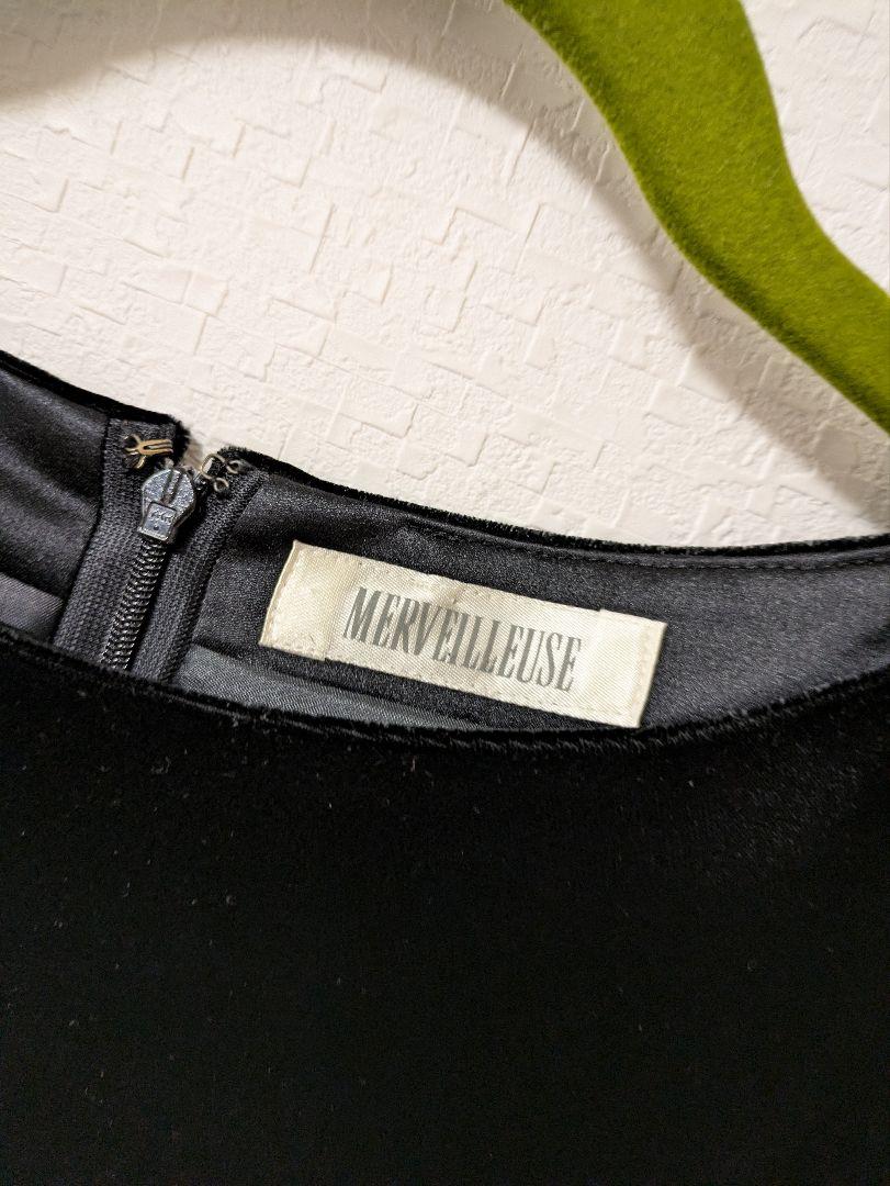 新品 MERVEILLEUSE(レメルヴェイユーズラデュレ) ベロア ワンピース