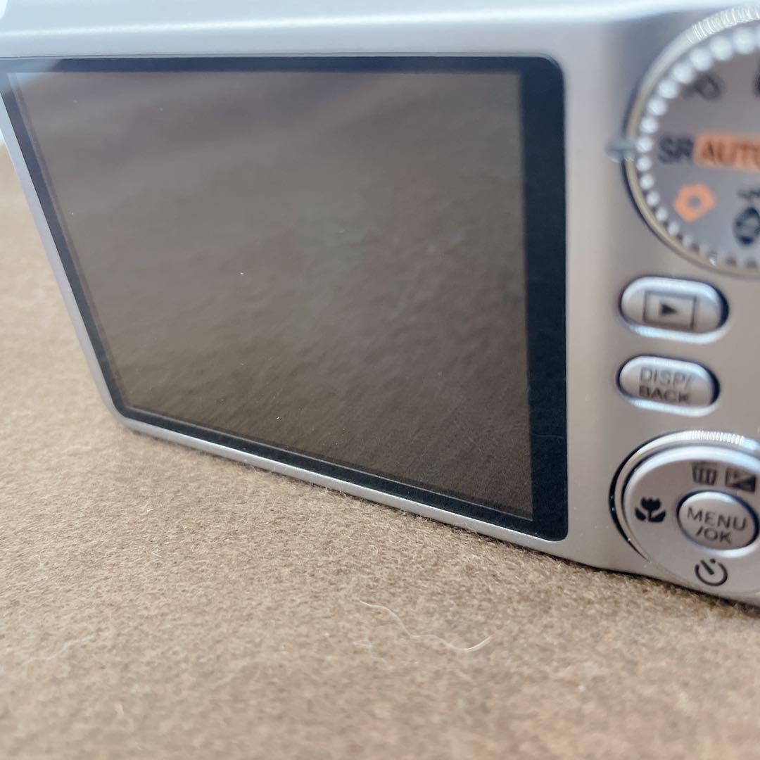 動作品　FUJIFILM デジタルカメラ FinePix JX200 シルバー