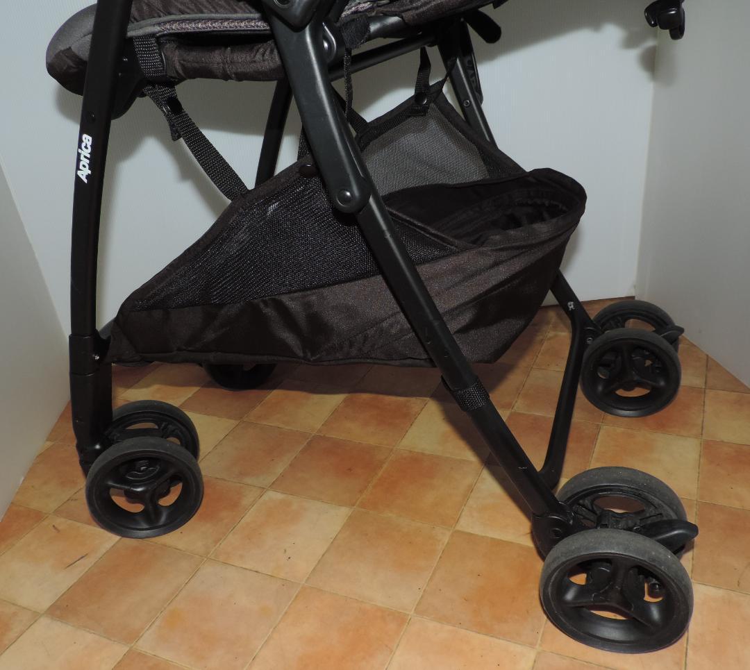 奇麗/カルーンエアーAB/1～３６カ月軽量３，９ｋｇ/２０２３年購入/洗濯済