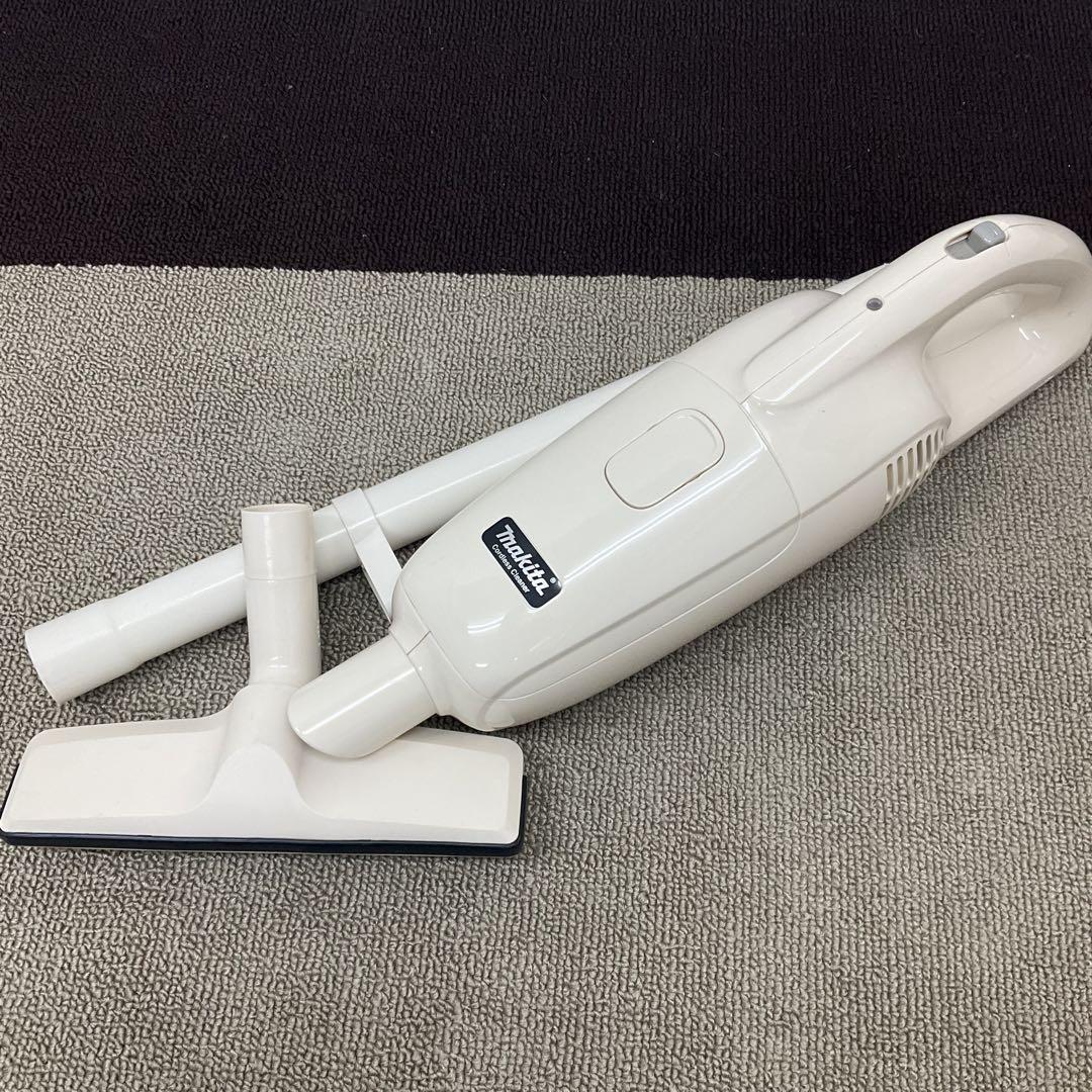 Makita 充電式クリーナー 4076D 本体のみ（充電器なし）