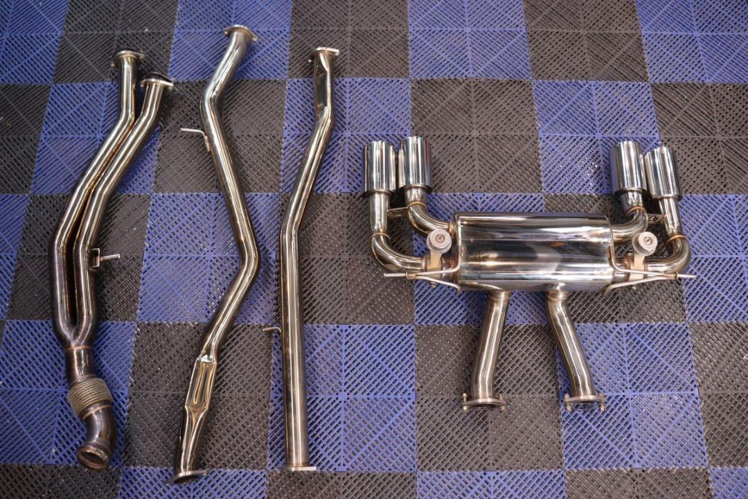 ARMYTRIX BMW M2用 4本出しマフラーフルセットF87
