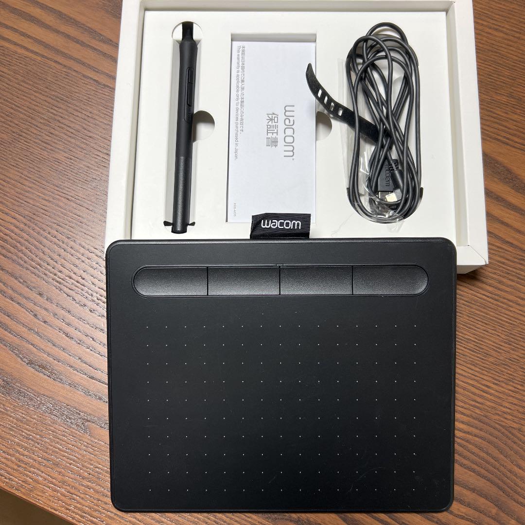 【予約販売品】 WACOM ペンタブレット Smallベー Intuos Wacom ブラック その他