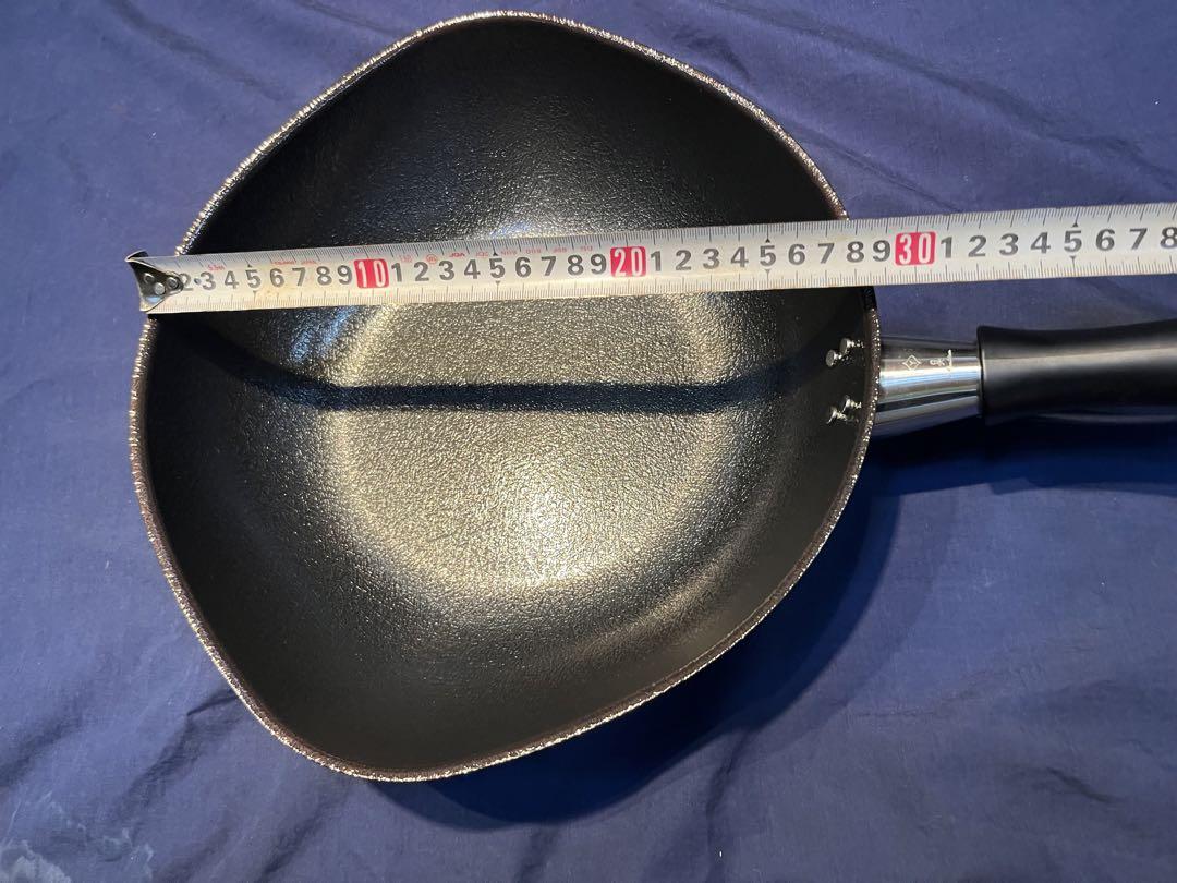 【新品・未使用品】柳宗理　鉄フライパン深型　ダブルファイバーライン加工　28cm