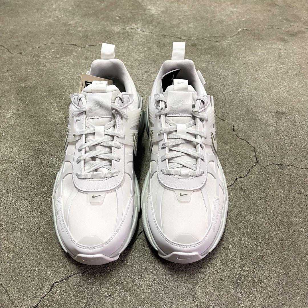 靴 Nike Women's V2K Run GORE-TEX US6.5