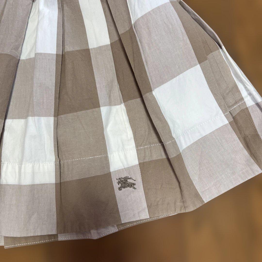 Burberry チェック柄 フレアスカート 38 BURBERRY チェック柄 スカート 38