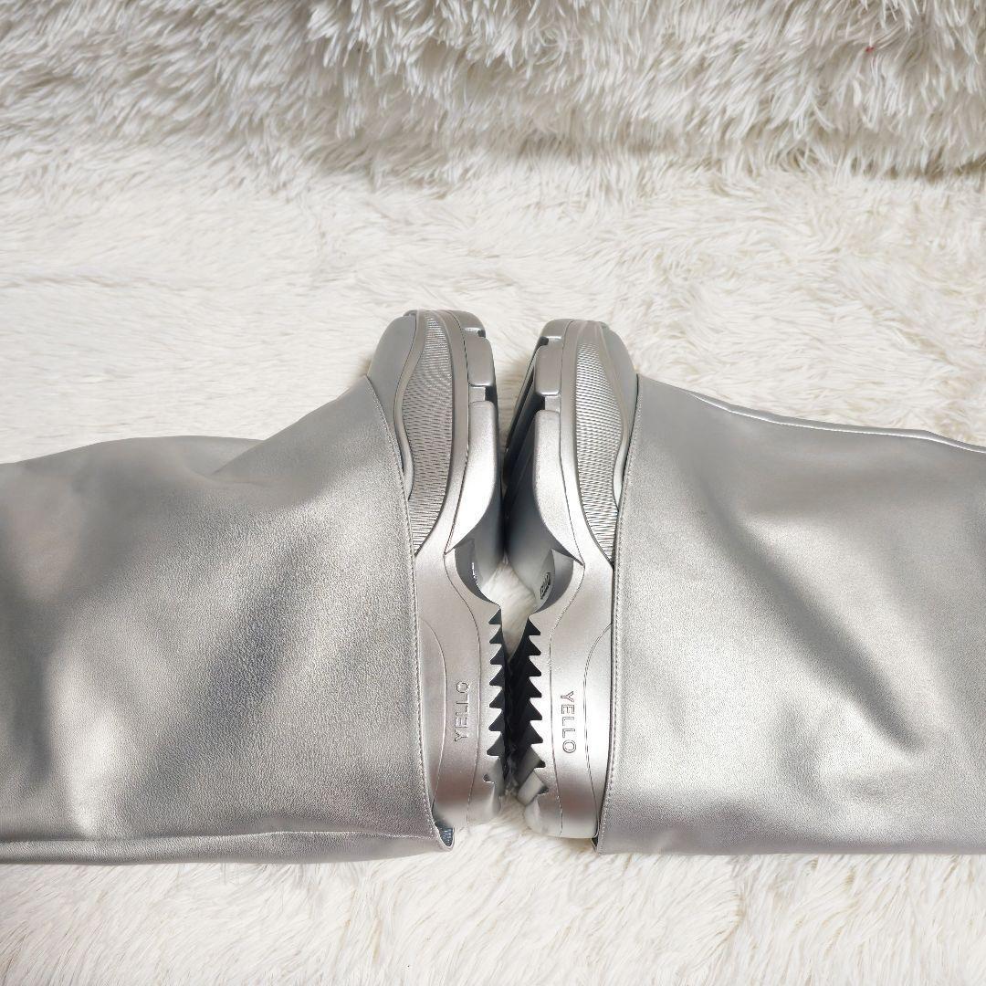 イエロー YELLO ONYX LONGBOOTS スニーカー シルバー L イエロー YELLO ONYX LONGBOOTS スニーカー シルバー L