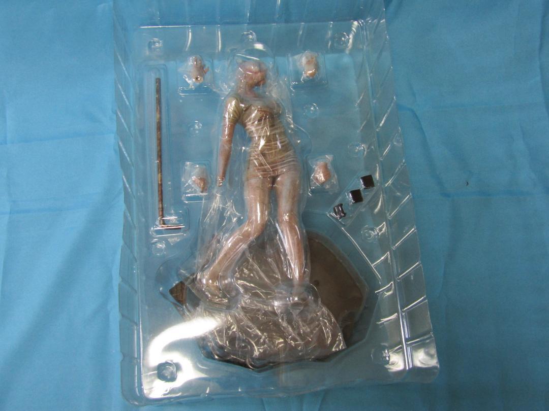 Gecco サイレントヒル2　バブルヘッドナース　1/6スケールスタチュー②