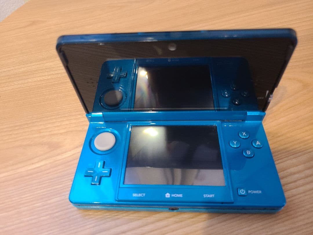 ゲーム2本目立った傷や汚れなし