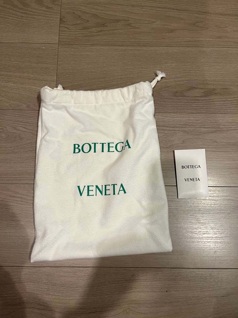 美品ボッテガヴェネタショルダーバッグ