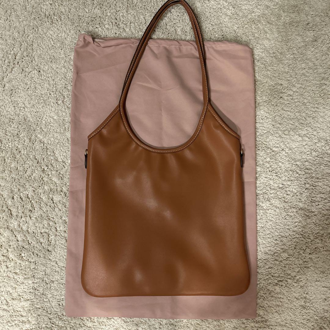 miumiu アイビーレザーバッグ
