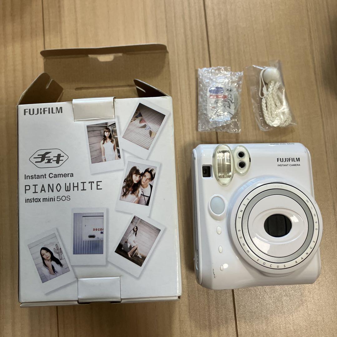 インスタントカメラ　intax mini 50S