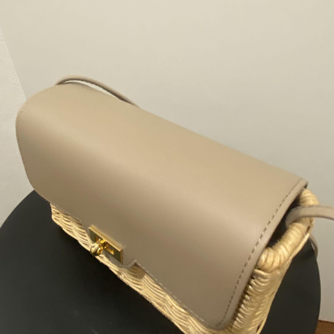 【美品】【新品に近い】The Bagmati ショルダー　カゴバッグ　ベージュ