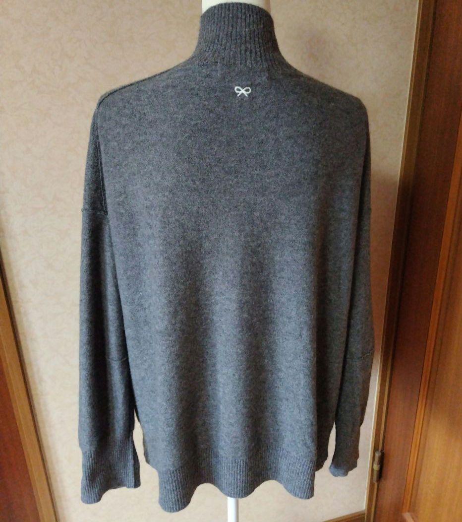 未使用☆ANYA HINDMARCH×UNIQLO♡カシミヤ100%ハイネック