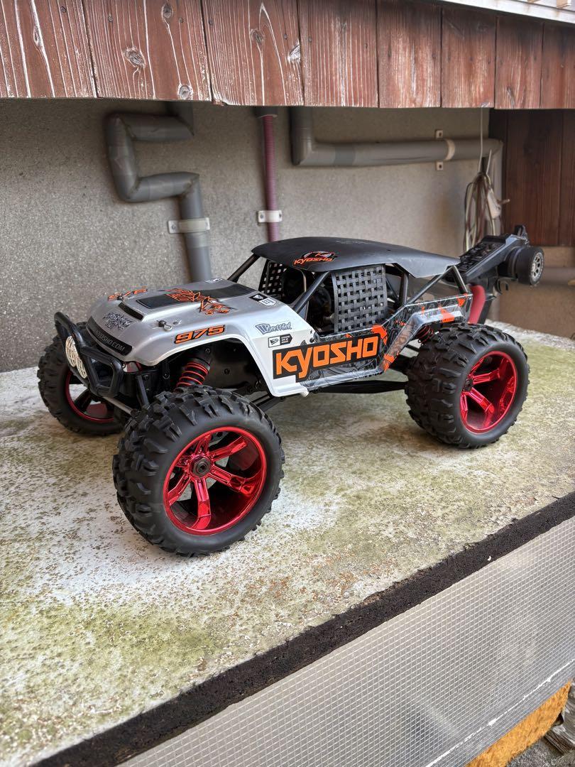 1/8スケール ラジオコントロール 25エンジン モンスタートラック