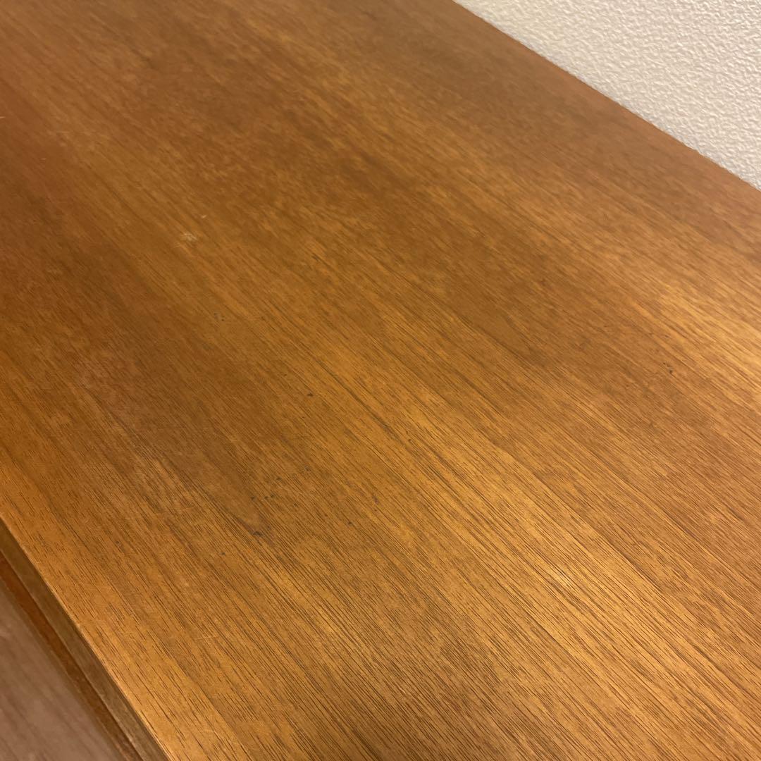 テレビボード